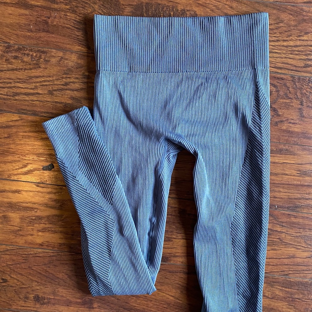 Myprotein ribbed seamless leggings